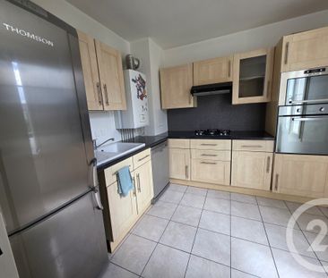 Location Appartement 2 pièces 50m² BRIE COMTE ROBERT 77170 - Photo 5
