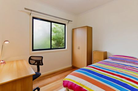 PLH1 Small - Photo 2