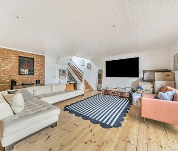 2 bedroom semi-detached house to rent - Photo 4