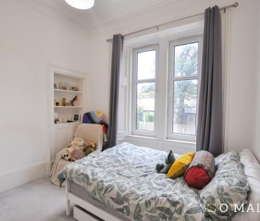 3 bedroom flat to rent - Photo 5