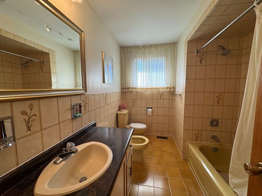 For Lease - 160 Jules Avenue, Vaughan, Ontario - Photo 1