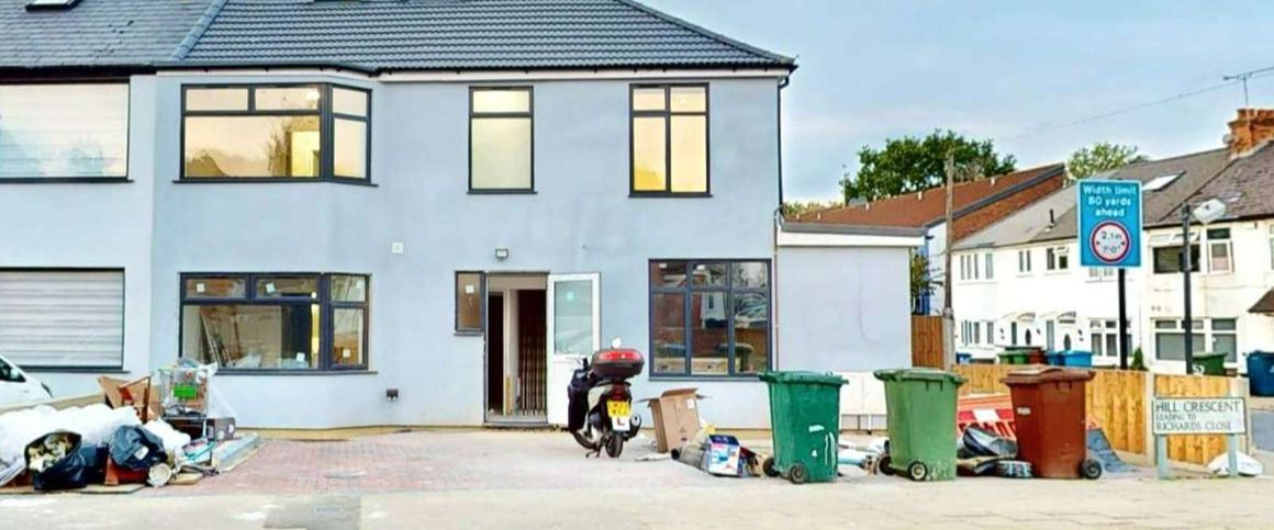 Flat 2, Room 5 - Photo 1