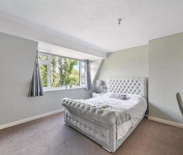 2 bedroom maisonette to rent - Photo 4