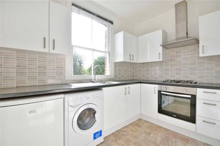 2 bedroom flat to rent - Photo 4