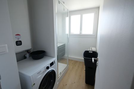 Location Appartement 4 pièces 63m² - Photo 3