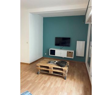 A LOUER : T2 à LILLE • • 995 € - Photo 2