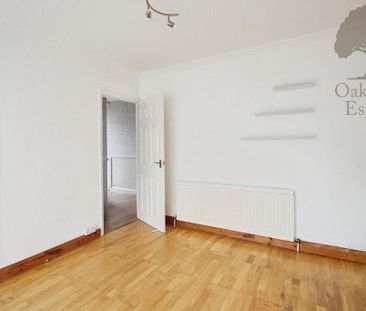 2 bedroom maisonette to rent - Photo 6