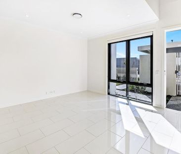 Classic Property in Perfect Location - Photo 1