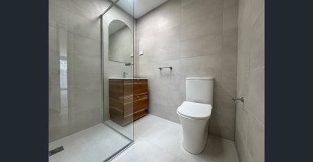 Nicely Renovated, Effortless Living - Photo 5