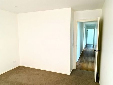 Modern 4-Bedroom Family Home in Wallaceville - Photo 3