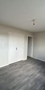 Location Appartement 1 pièce 23m² RIORGES 42153 - Photo 4