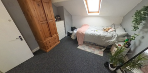 5 Flat 2 Headingley Avenue, Leeds, LS6 3EP - Photo 4