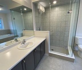 For Lease - 23 Steven Drive, Thorold, Ontario - Photo 6