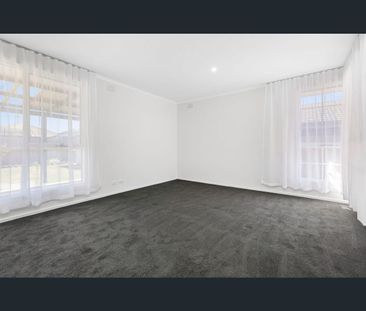 12 Correa Close, Corio, Vic 3214 - Photo 4