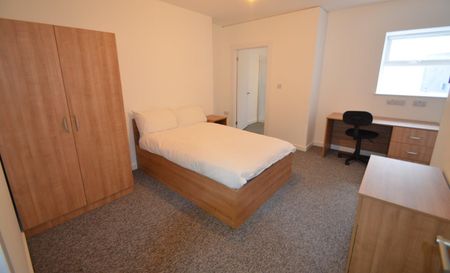 Hill Park Crescent, Plymouth - Photo 4