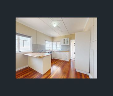 Renovated and ready to go! - Photo 3