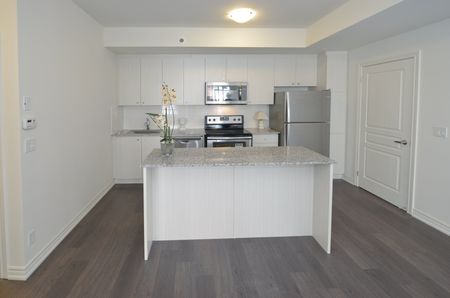 For Lease - 90 Eastwood Park Gardens Unit# 10-4, Toronto, Ontario - Photo 4