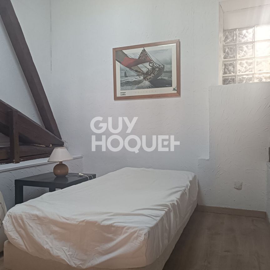 NARBONNE : appartement 1 pièce meublé (28 m²) à louer - Photo 1