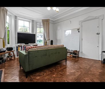 2 Bed Flat, Hillside Gardens, N6 - Photo 2