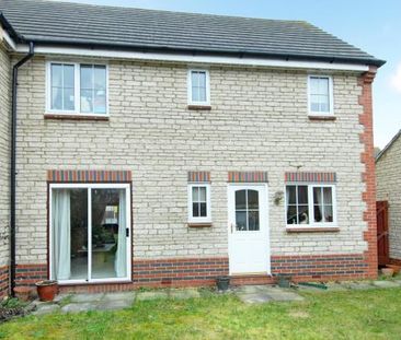 3 bedroom semi-detached house to rent - Photo 6
