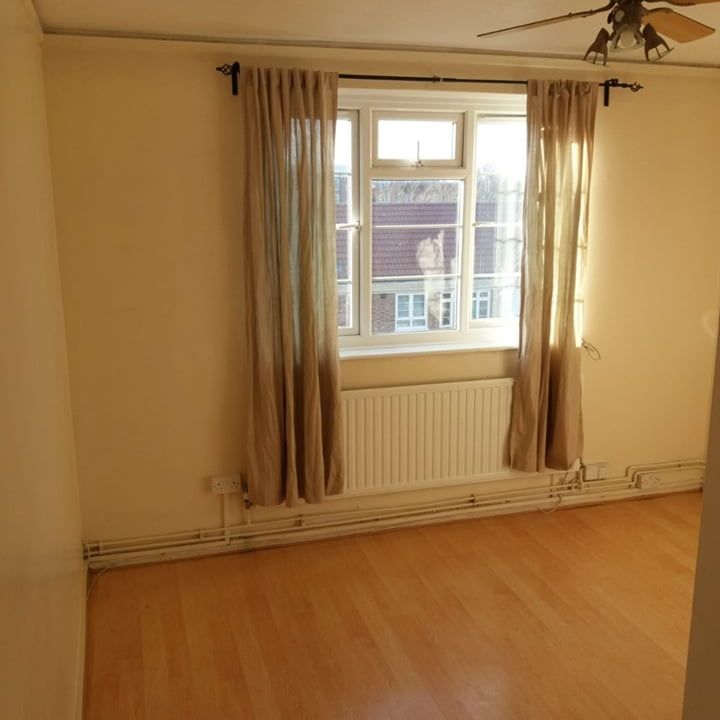 2 Bed Flat, Melford Court, SE22 - Photo 1