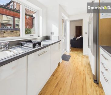 3 bed mid-terraced house to rent in Brindley Street, Newcastle, ST5 - Photo 6