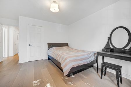 For Lease - 10 Macgregor Avenue, Richmond Hill, Ontario - Photo 3