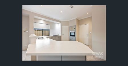 Spacious Family Home in Prime Butler Location! - Photo 4