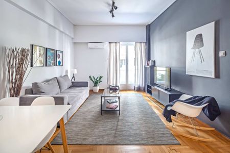 Modern Downtown Flat near the Acropolis - Photo 3