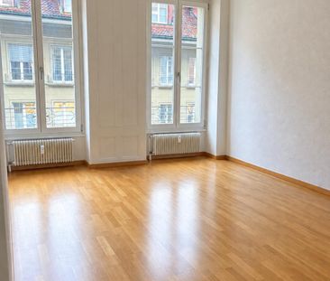 Charmante 2-Zimmerwohnung Mitten in der Stadt Bern - Photo 1