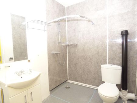 2 bed apartment to rent in NE25 - Photo 5