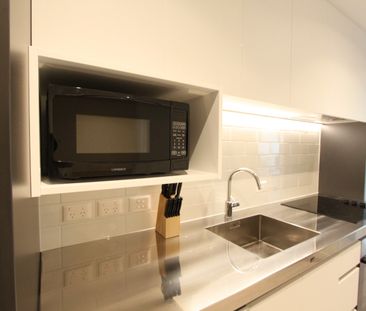 Two bedroom furnished in Sugartree - Photo 3