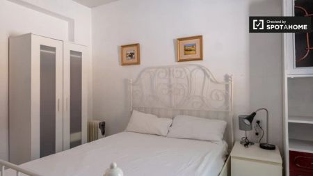 Piso de alquiler en Centro - Photo 3