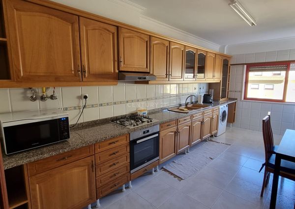 Apartamento T3 em Lisboa