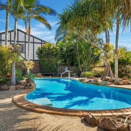 Quality 3 bedroom townhouse in a great estate - Photo 1