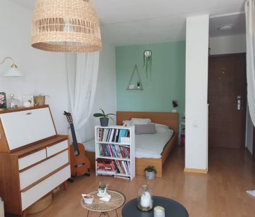 Beau studio situé au 1er étage - Photo 5