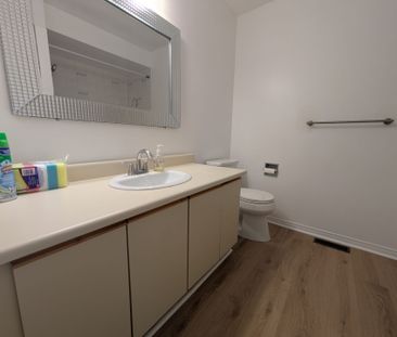 For Lease - 31 Bingham Street Unit# A, Richmond Hill, Ontario - Photo 4