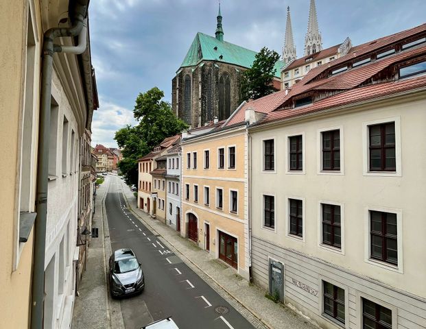 gemütliche 2- Raumwohnung an der Peterskirche in der Görlitzer Altstadt ! - Photo 1