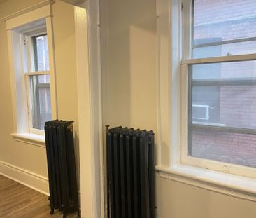 For Lease - 987 Main Street Unit# 1, Hamilton, Ontario - Photo 3