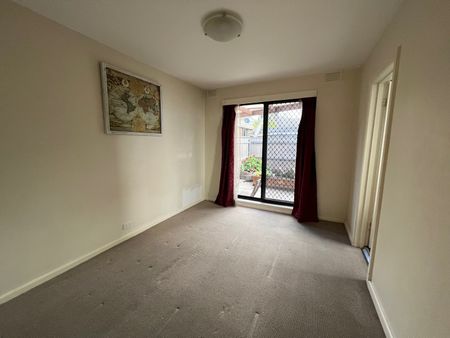 14/56 Nicholson Street, Essendon VIC 3040 - Photo 4