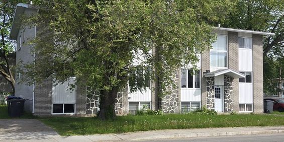 Logement 5 1/2 à Louer (cession De Bail) - Photo 3