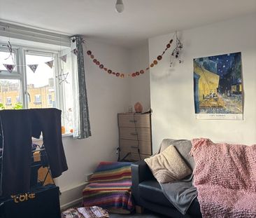 Room in a Shared Flat, Boyton Road, N8 - Photo 2