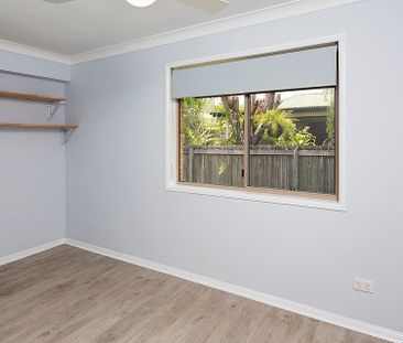 RENOVATED BRICK HOME IN ‘THE AVENUES’ - Photo 5