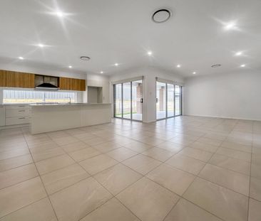 Home For Rent - Photo 4