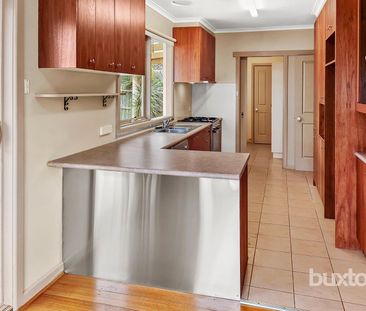 3 Bedrooms & Plenty of Indoor/Outdoor Space! - Photo 1