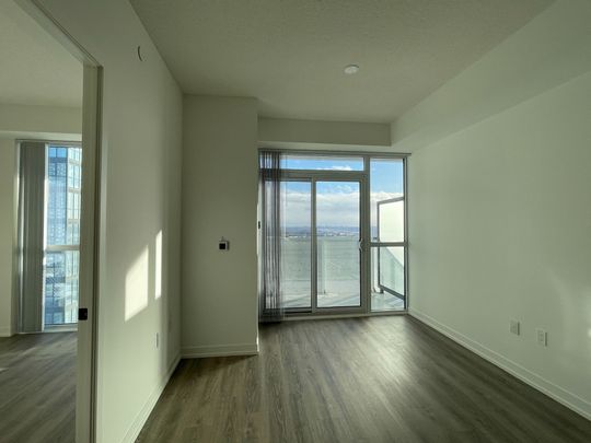 For Lease - 8 Interchange Way Unit# 2910, Vaughan, Ontario - Photo 1