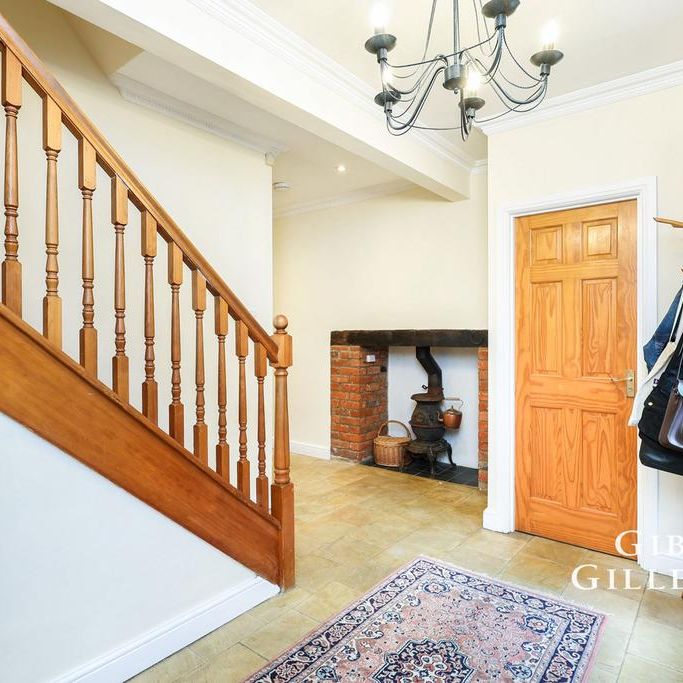 5 bedroom detached house to rent - Photo 1