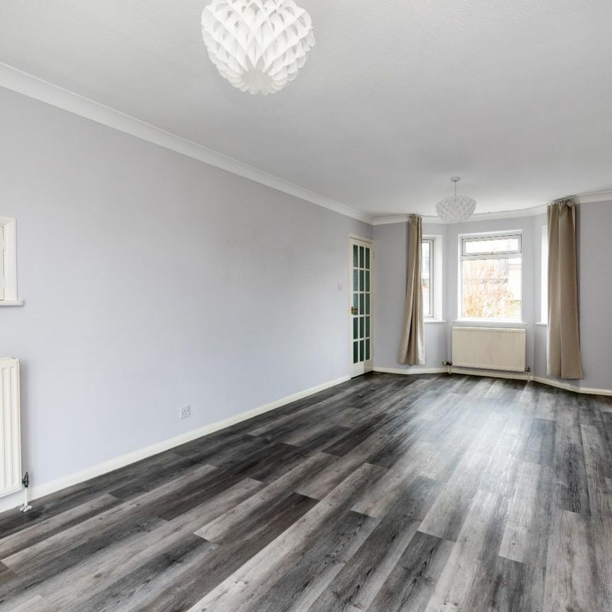 Elliston Drive, Bath - Photo 1