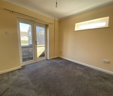 Ash Grove, Chard, Somerset, TA20 - Photo 4