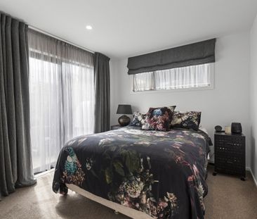 Luxury living on Hereford! - Photo 6